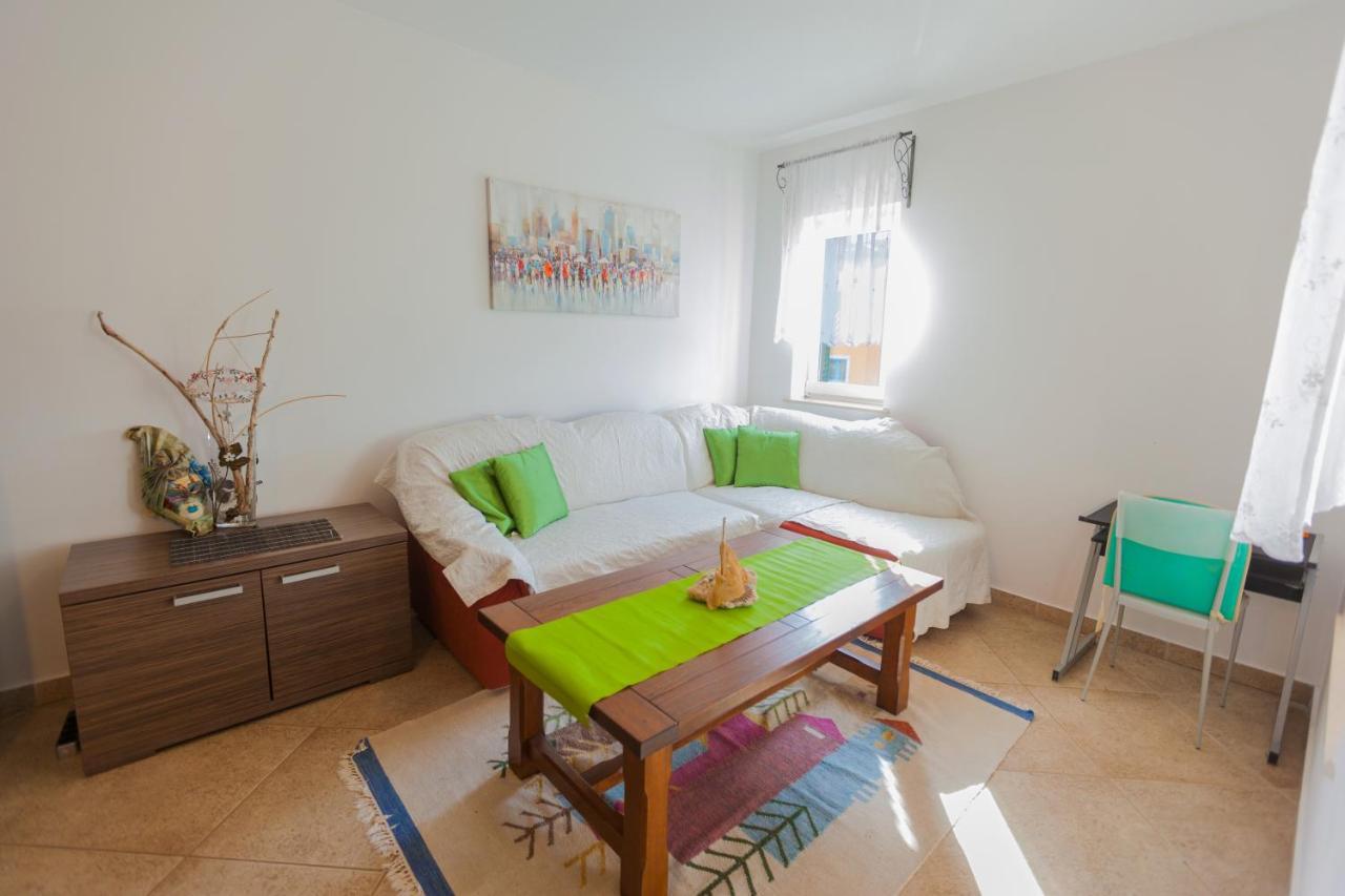 Apartman Mare Lovrecica  Exterior photo